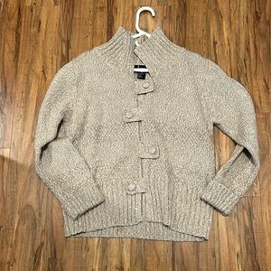 JENNY tan crisscross snap sweater. Size L